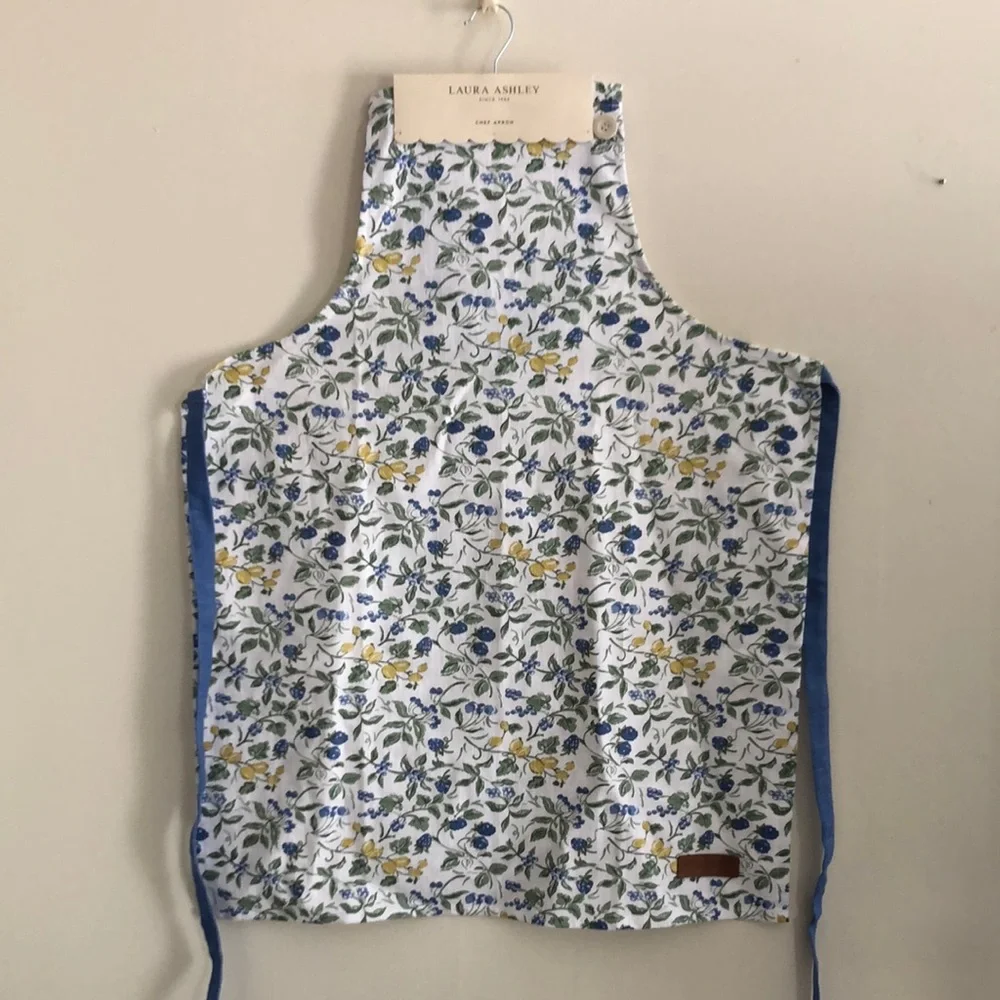 Laura Ashley Cambrian BERRIES Chef Apron